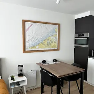 Cosy Testerep , Newly Renovated Apartment Ostende